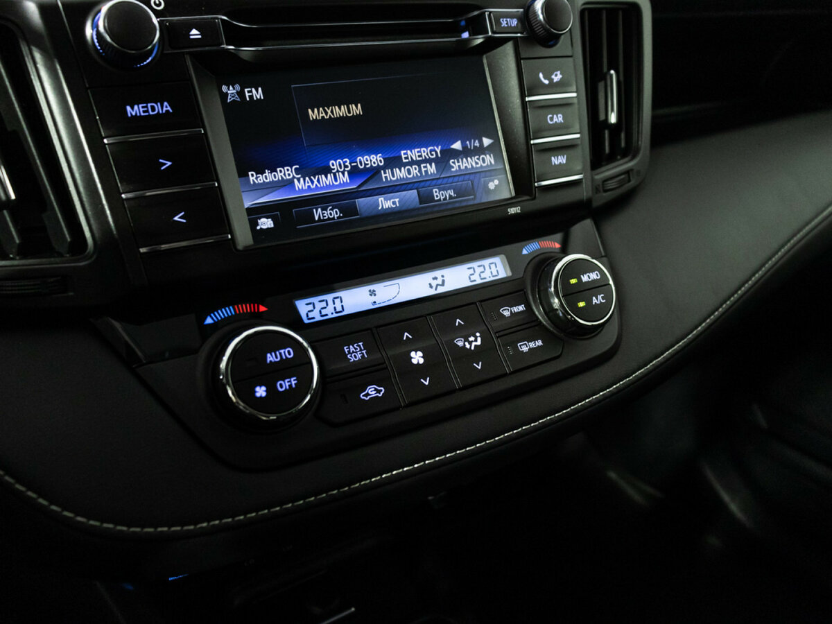 Toyota RAV4 2016 года с пробегом. Фото: #14