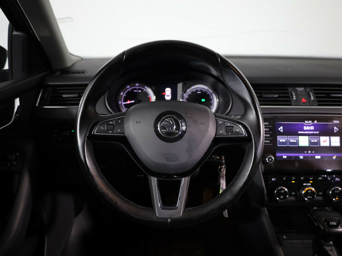 Б/У Шкода Октавия 2017 года. Фото: #6