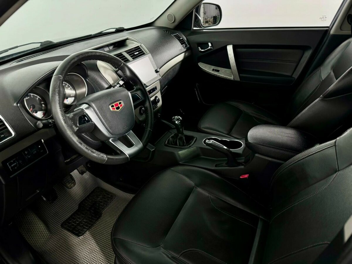 Б/У Джили Эмгранд Икс7 2016 года. Фото: #7