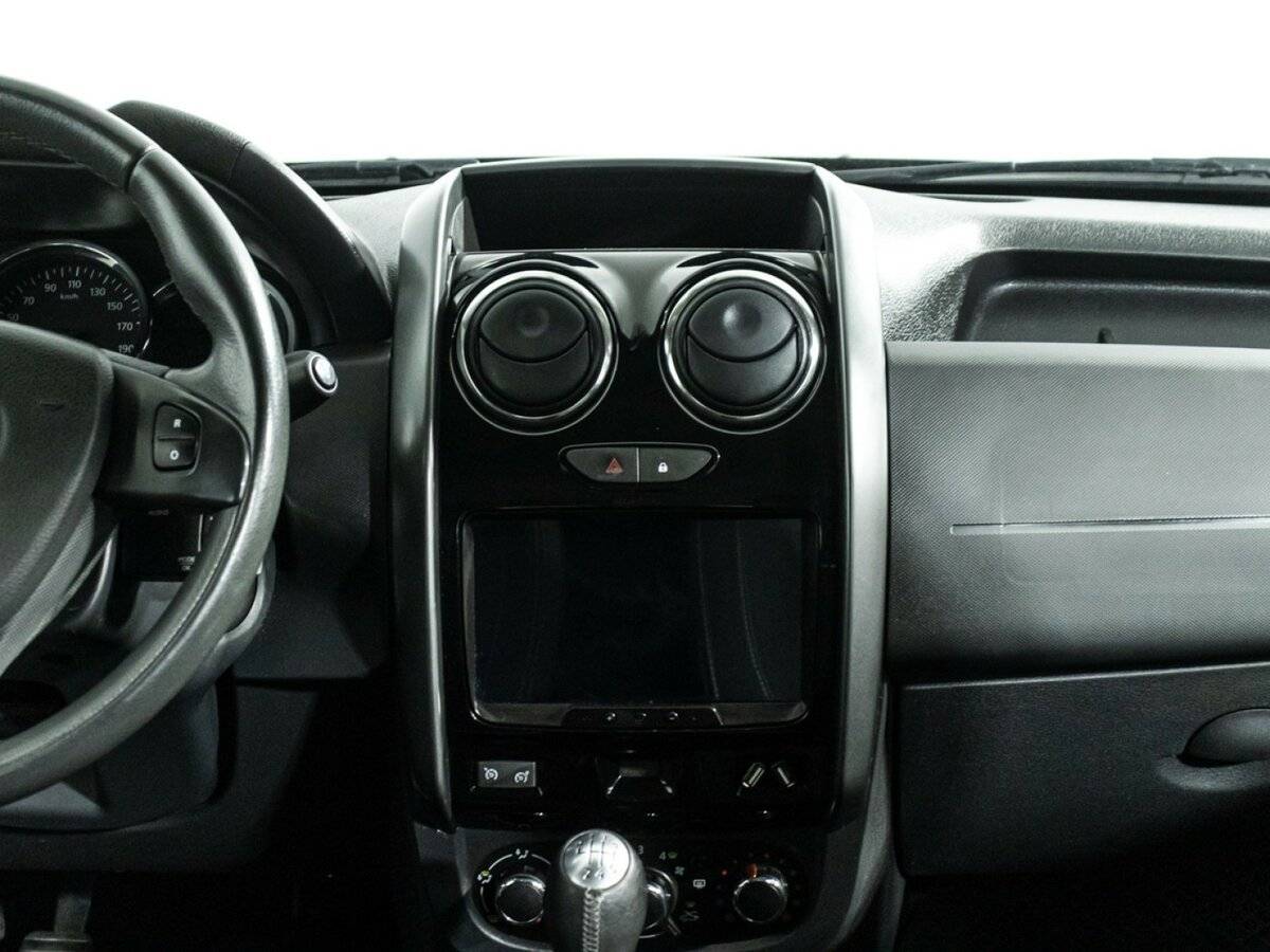 Б/У Рено Дастер 2018 года. Фото: #13