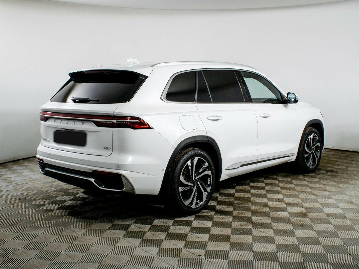 Geely Monjaro 2023 года с пробегом. Фото: #4