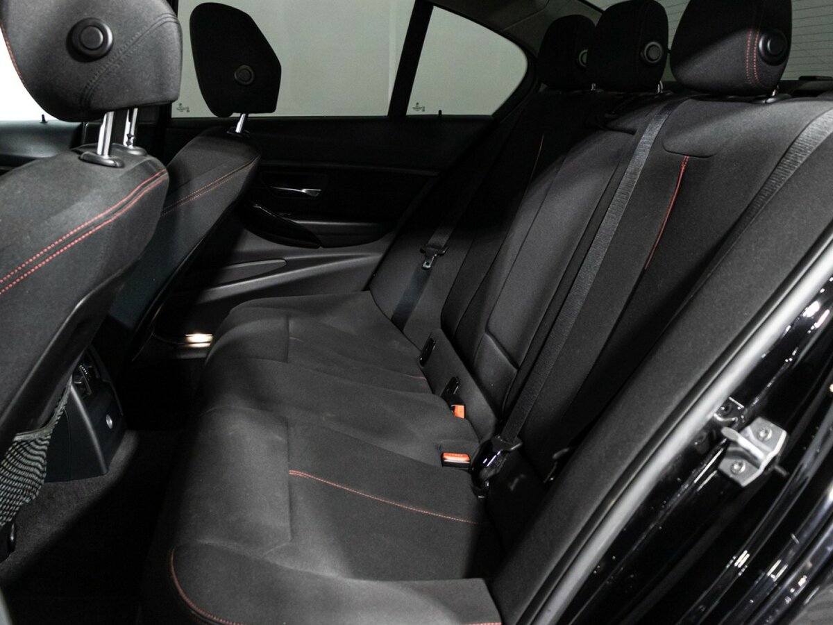 BMW 3 серии 2013 года с пробегом. Фото: #8