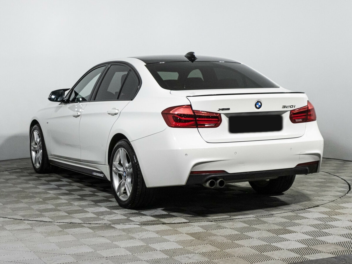 BMW 3 серии 2017 года с пробегом. Фото: #6