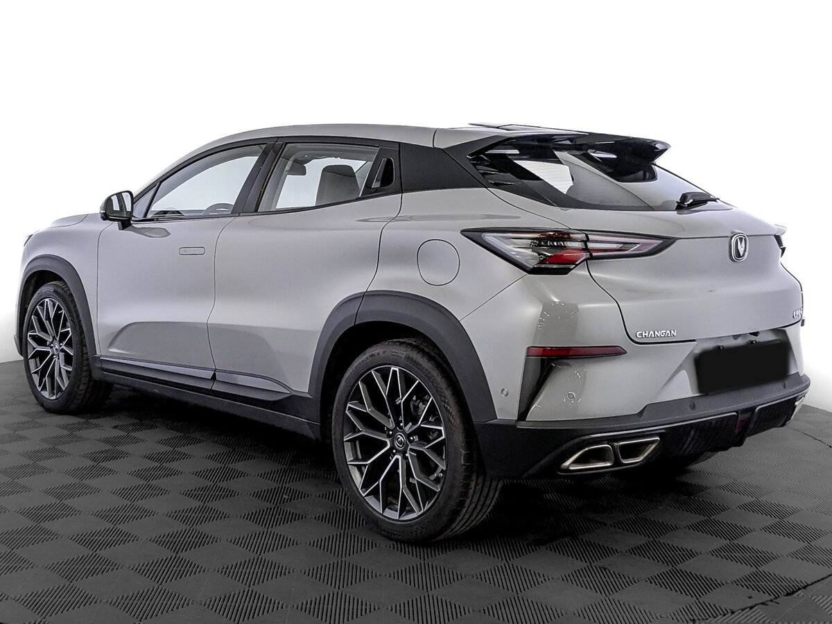 Changan UNI-T 2024 года с пробегом. Фото: #6