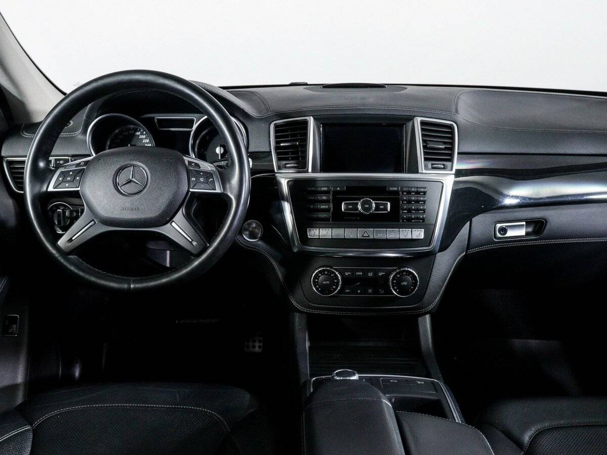 Mercedes-Benz M-Класс 2015 года с пробегом. Фото: #9
