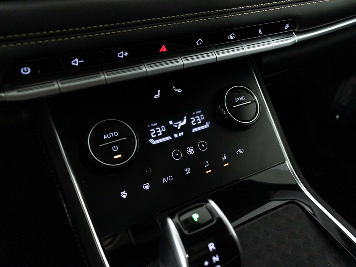 Chery Tiggo 8 2023 года с пробегом. Фото: #13