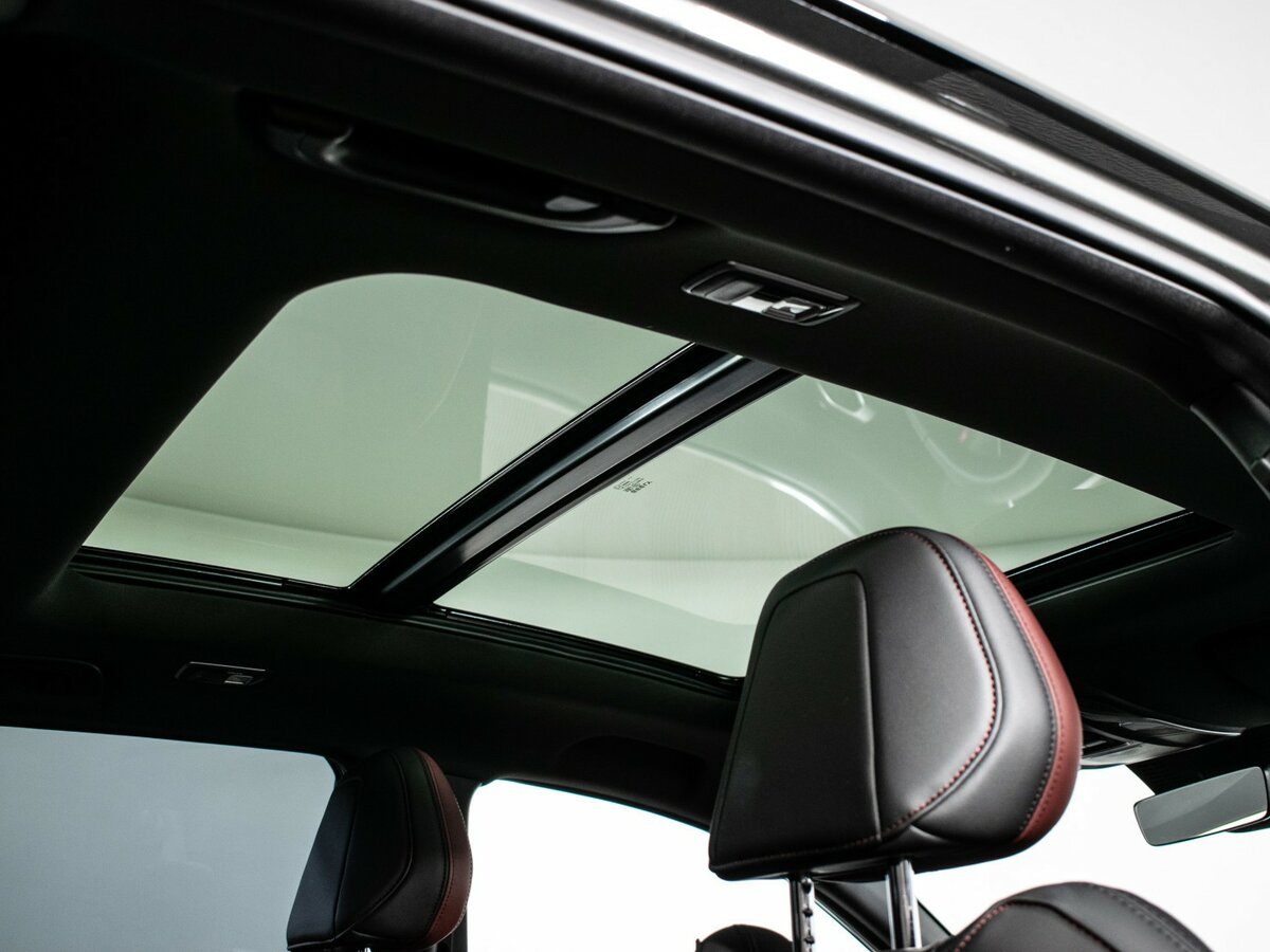 Geely Coolray 2023 года с пробегом. Фото: #9