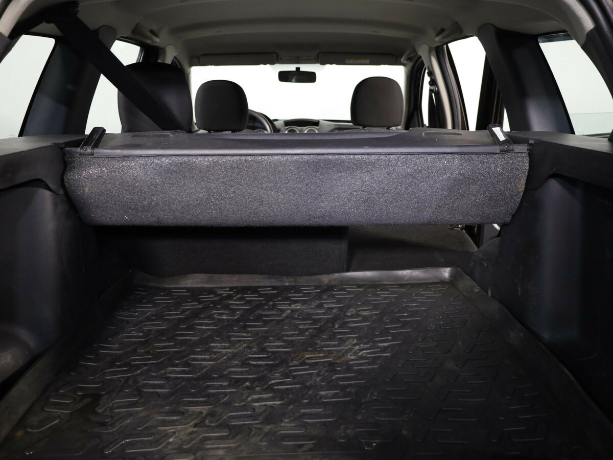 Б/У Рено Дастер 2014 года. Фото: #15