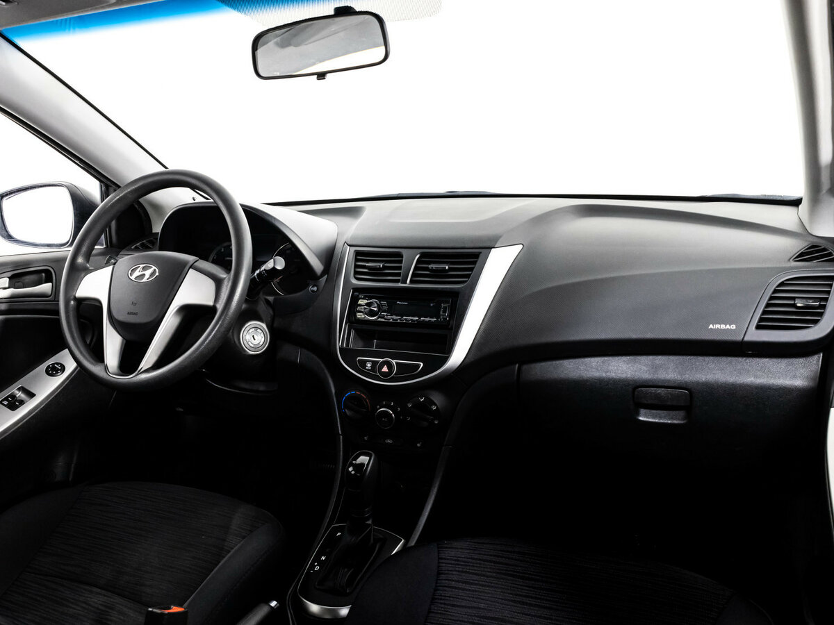 Б/У Хендай Солярис 2015 года. Фото: #6