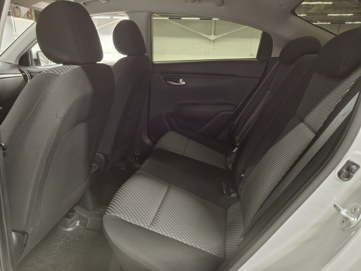 Б/У Киа Рио 2019 года. Фото: #11