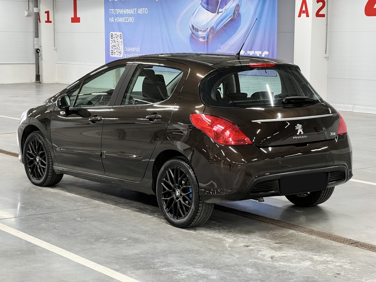Б/У Пежо 308 2012 года. Фото: #6