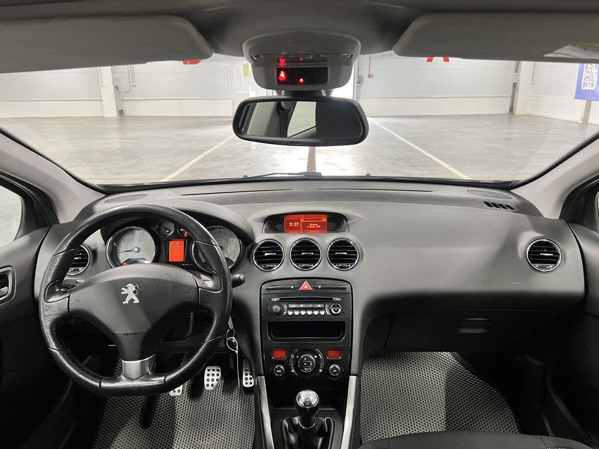 Б/У Пежо 308 2012 года. Фото: #13