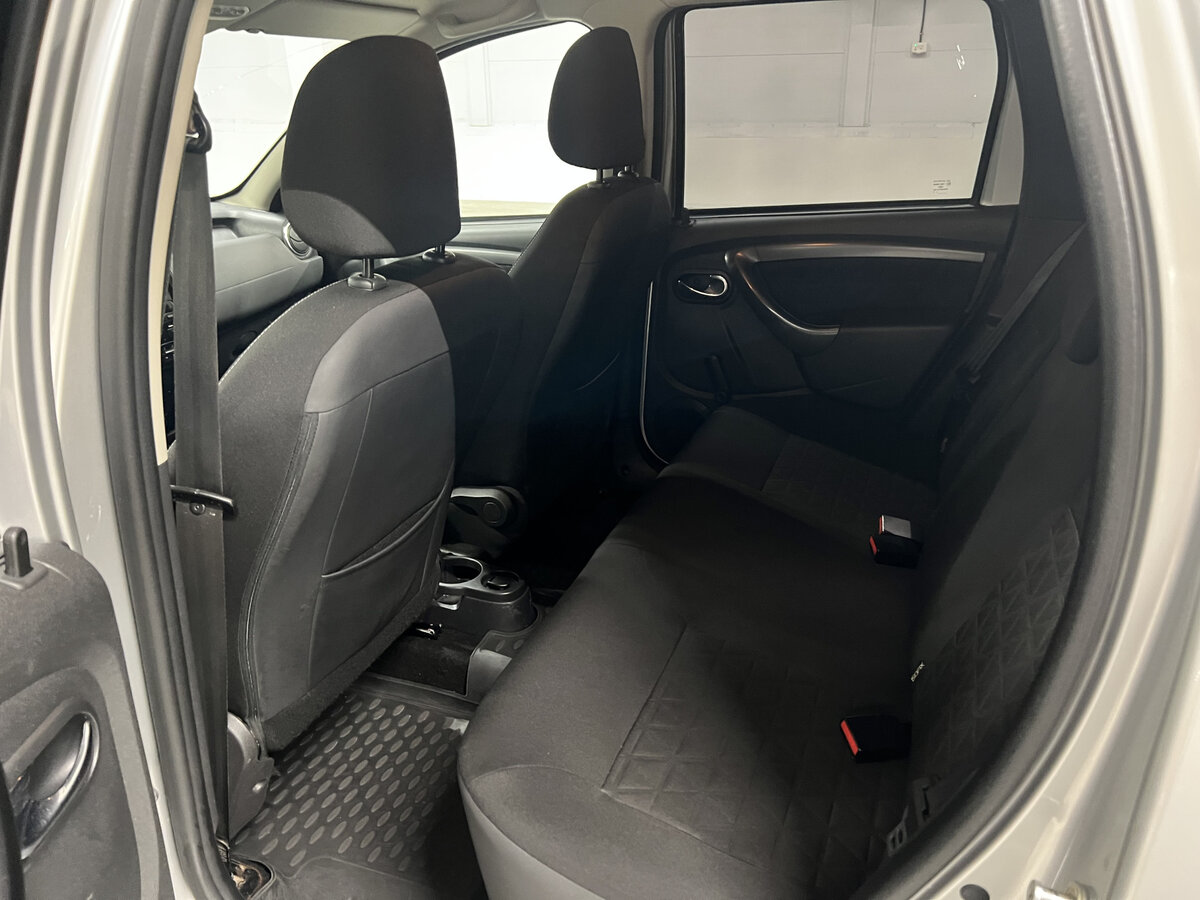 Б/У Рено Дастер 2017 года. Фото: #11