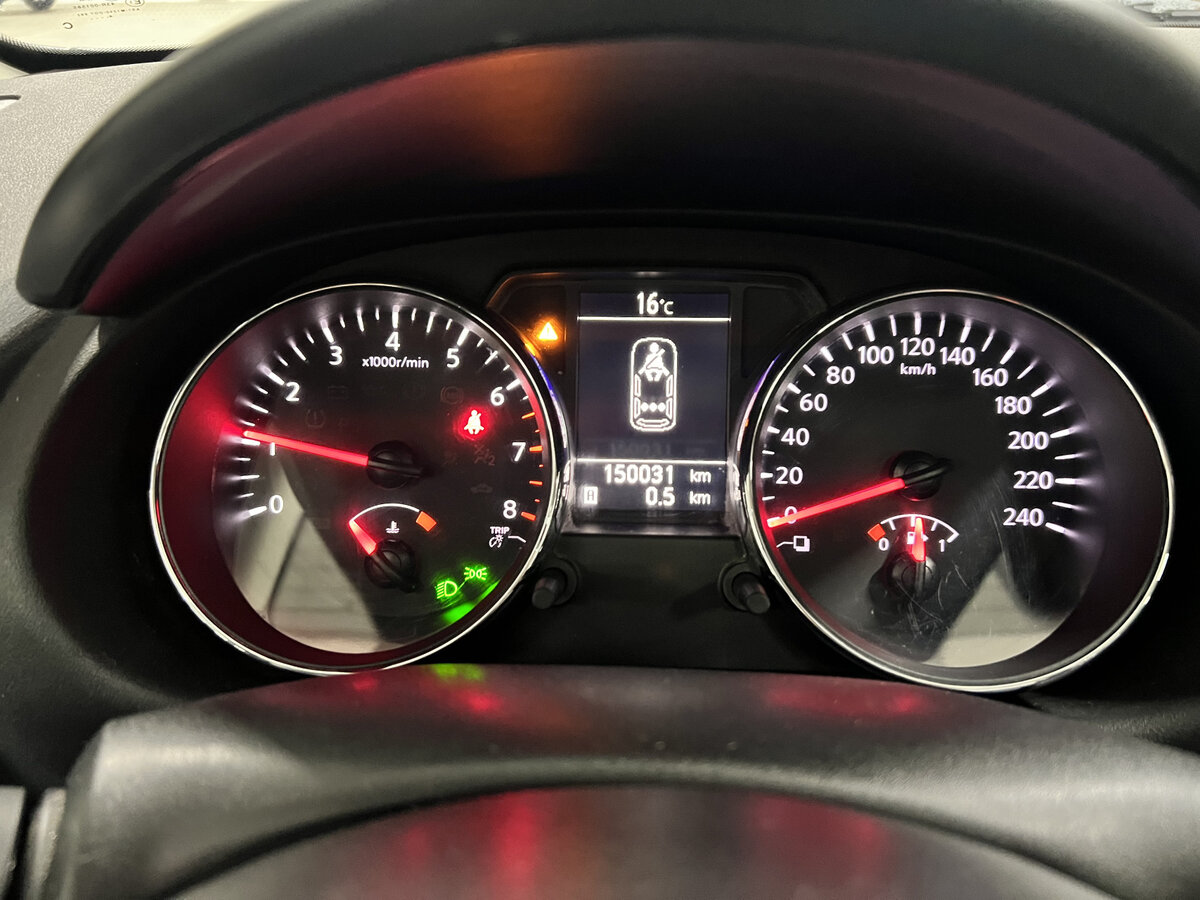 Б/У Ниссан Кашкай 2012 года. Фото: #12