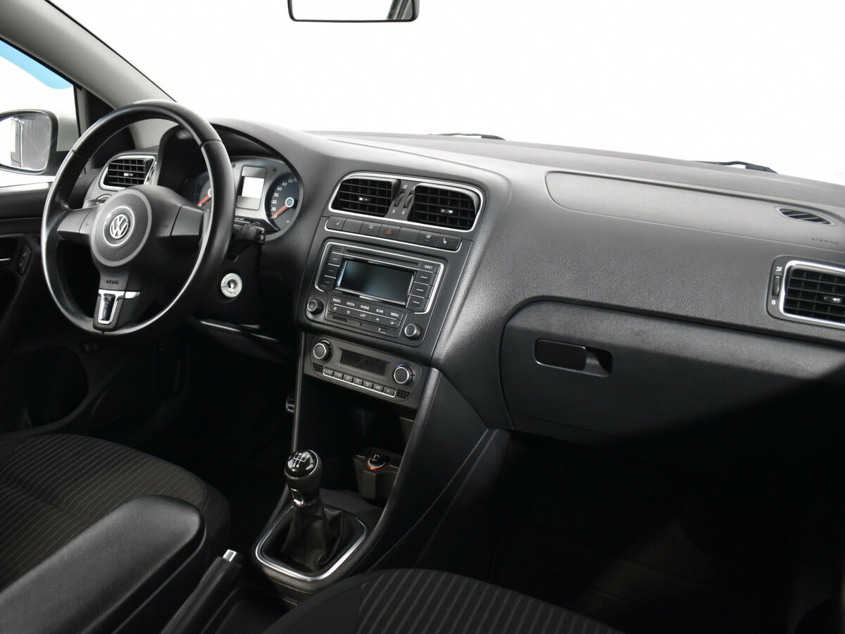 Б/У Фольксваген Поло 2014 года. Фото: #9