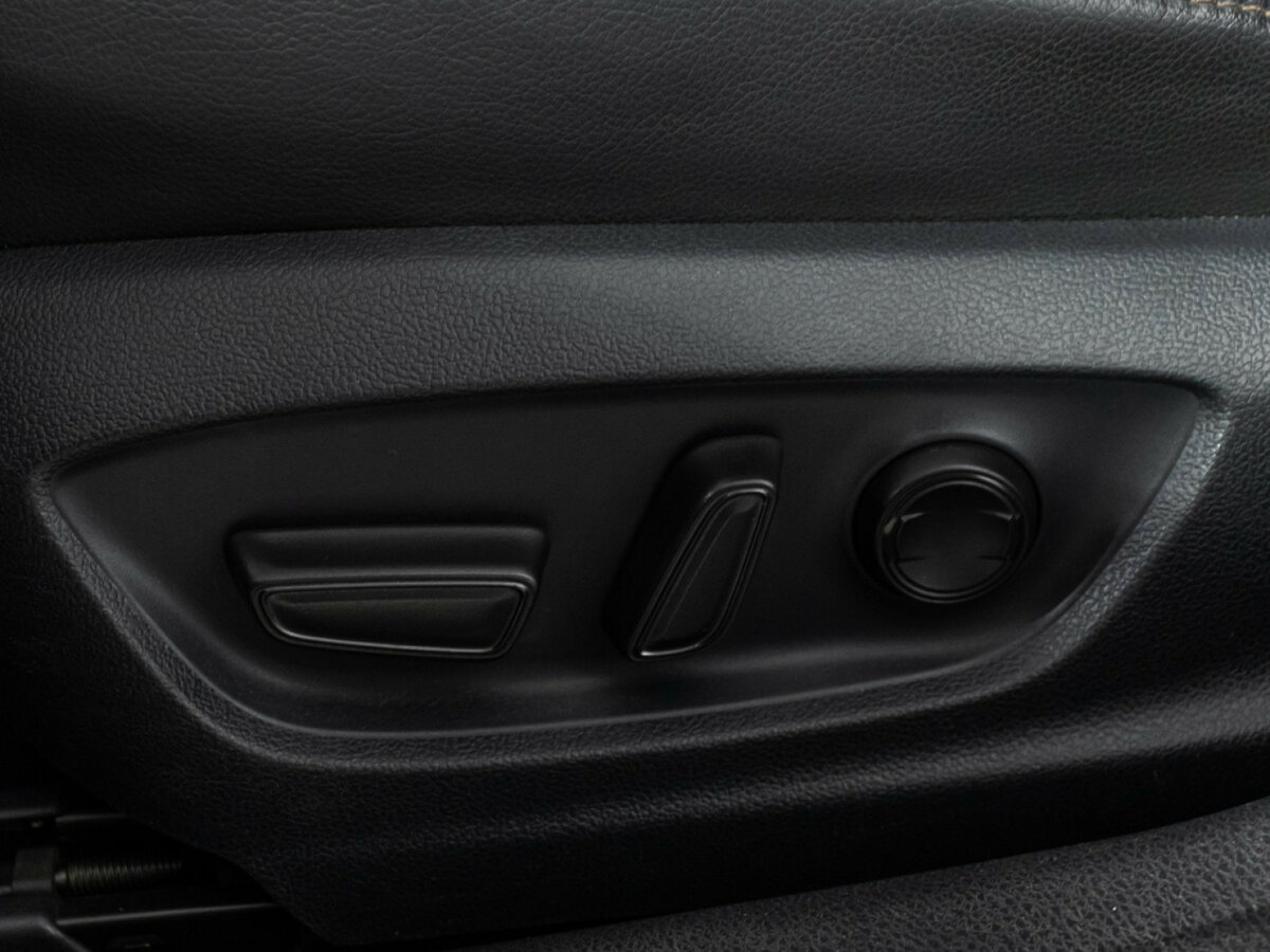 Toyota Camry 2019 года с пробегом. Фото: #14