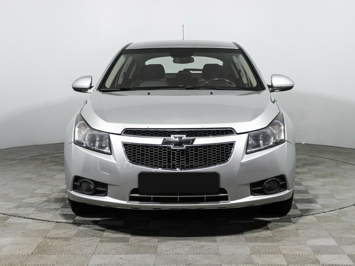 Б/У Шевроле Круз 2012 года. Фото: #1