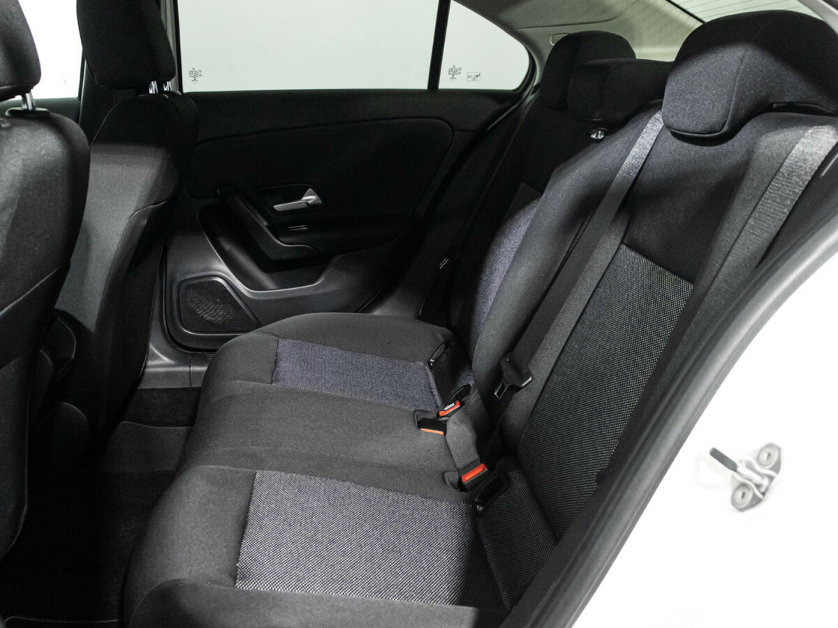 Mercedes-Benz A-Класс 2019 года с пробегом. Фото: #9