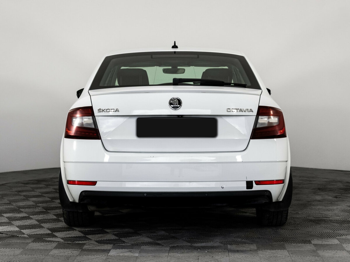Б/У Шкода Октавия 2017 года. Фото: #4