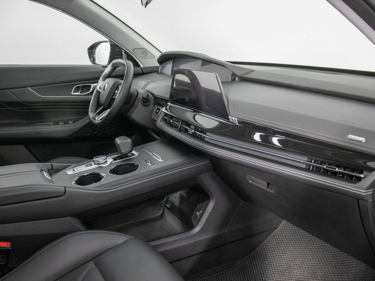 Changan UNI-K 2024 года с пробегом. Фото: #8