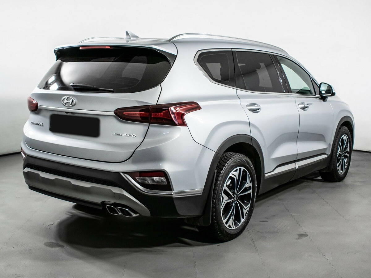 Hyundai Santa Fe 2018 года с пробегом. Фото: #4