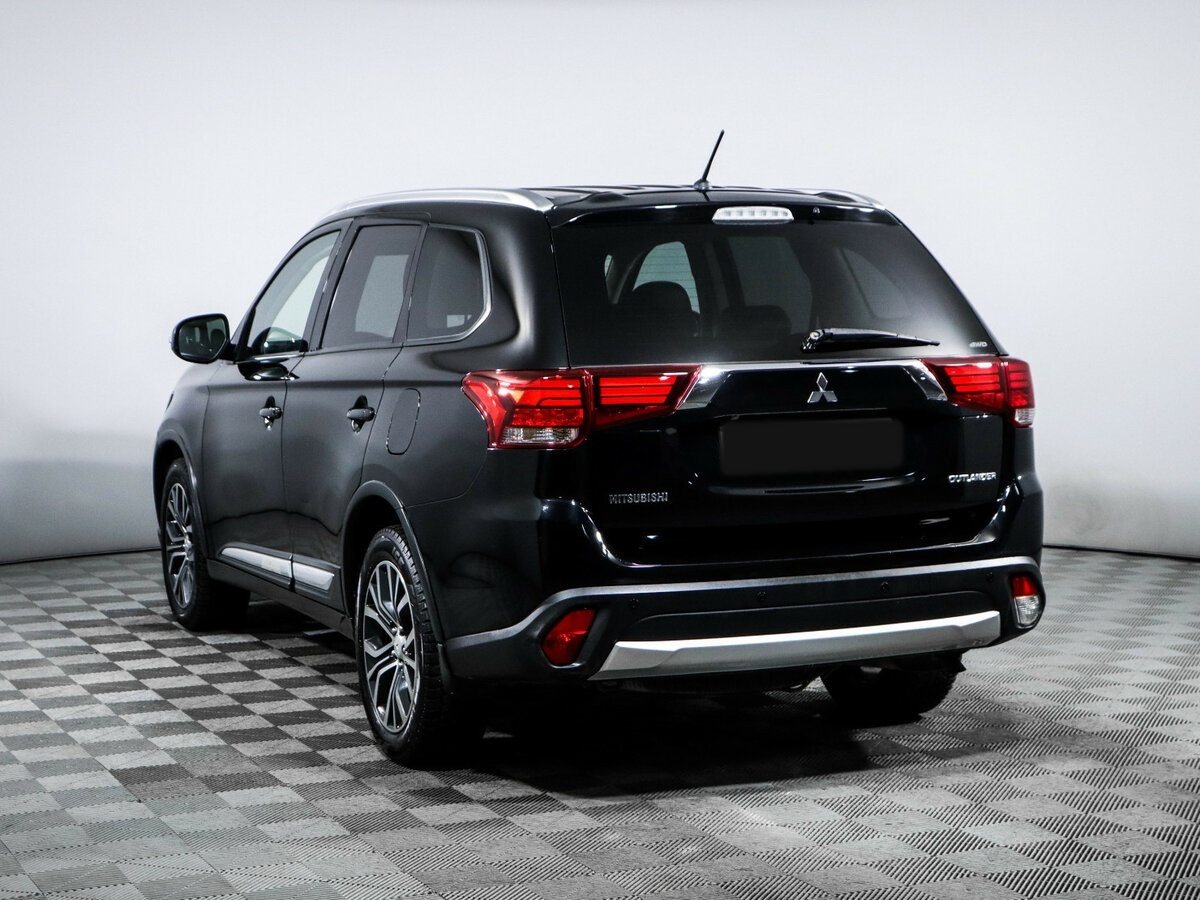 Mitsubishi Outlander 2015 года с пробегом. Фото: #6