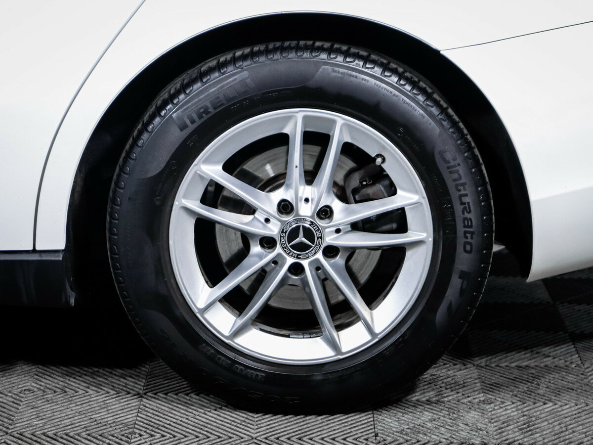 Mercedes-Benz A-Класс 2019 года с пробегом. Фото: #11