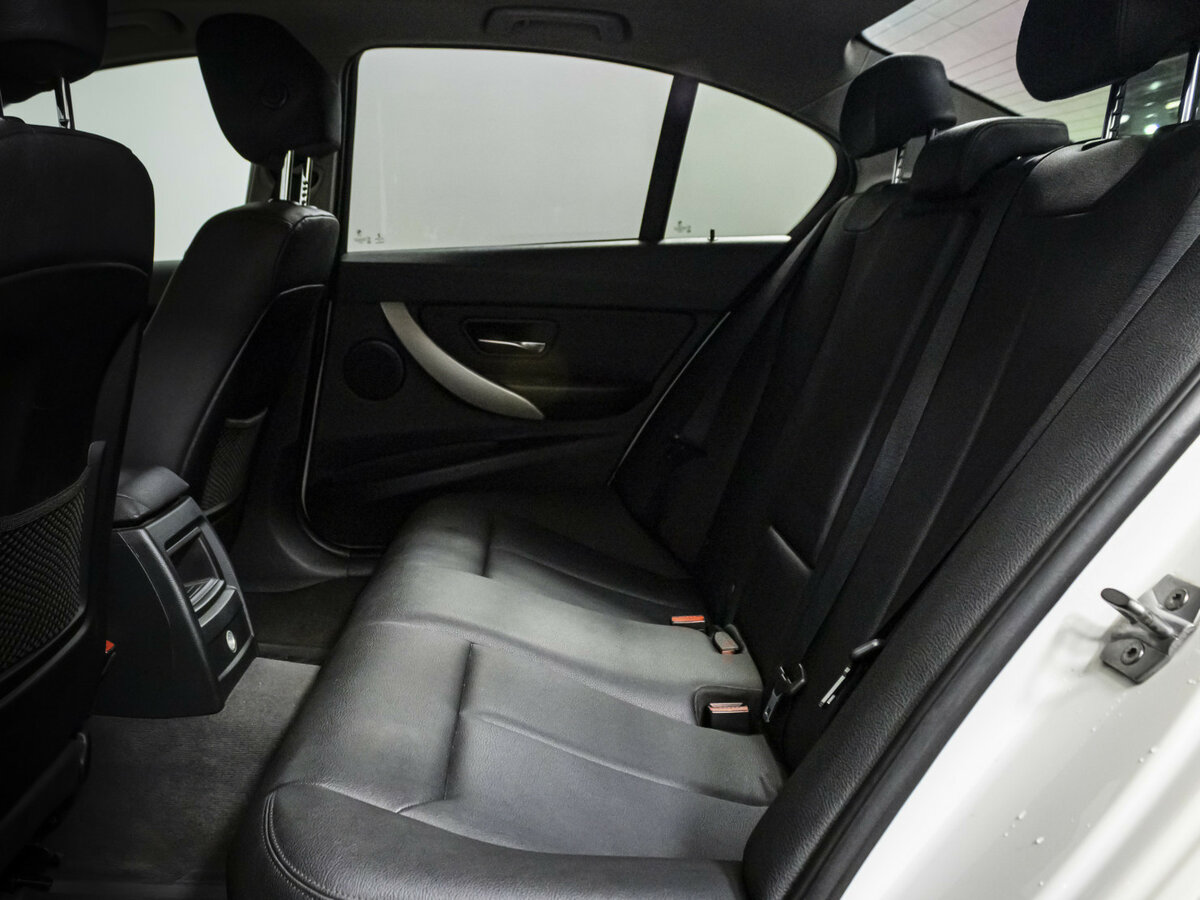 BMW 3 серии 2014 года с пробегом. Фото: #9