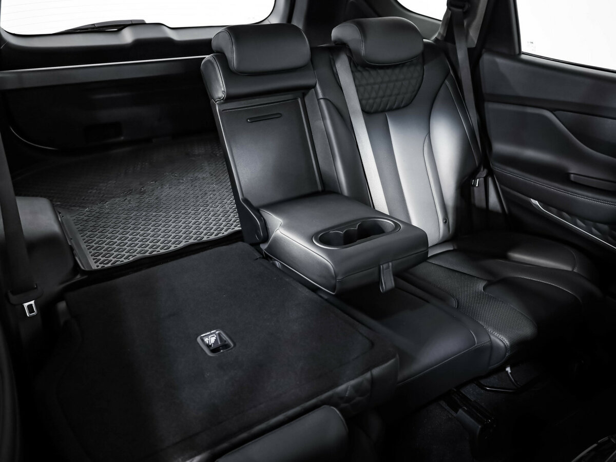 Hyundai Santa Fe 2020 года с пробегом. Фото: #26