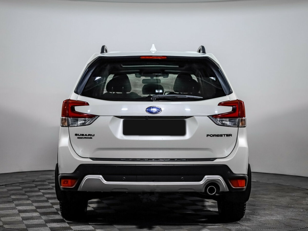 Subaru Forester 2018 года с пробегом. Фото: #5