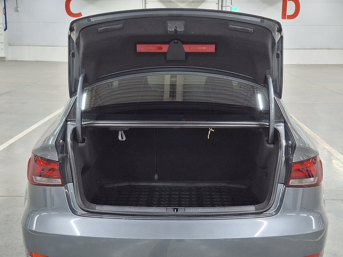 Audi A3 2016 года с пробегом. Фото: #9