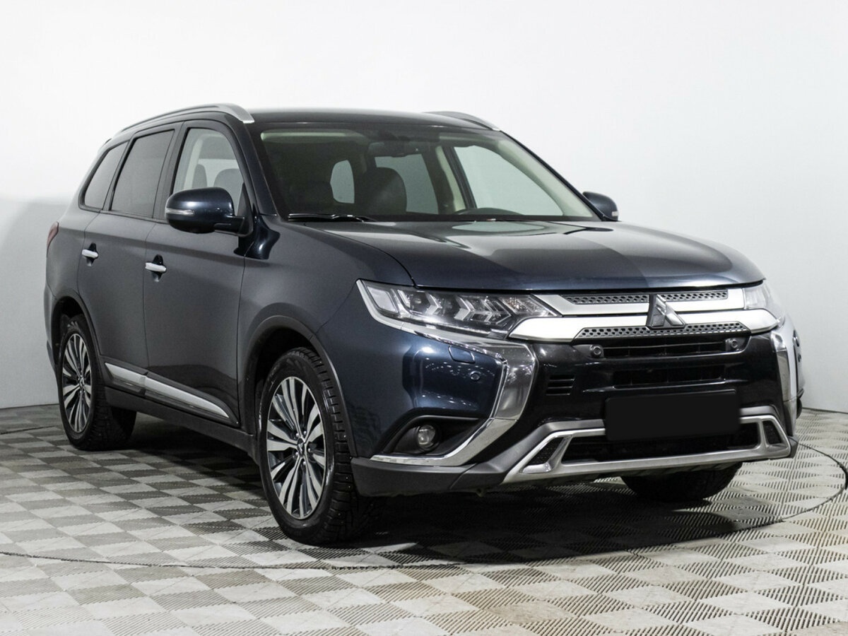 Mitsubishi Outlander 2020 года с пробегом. Фото: #2
