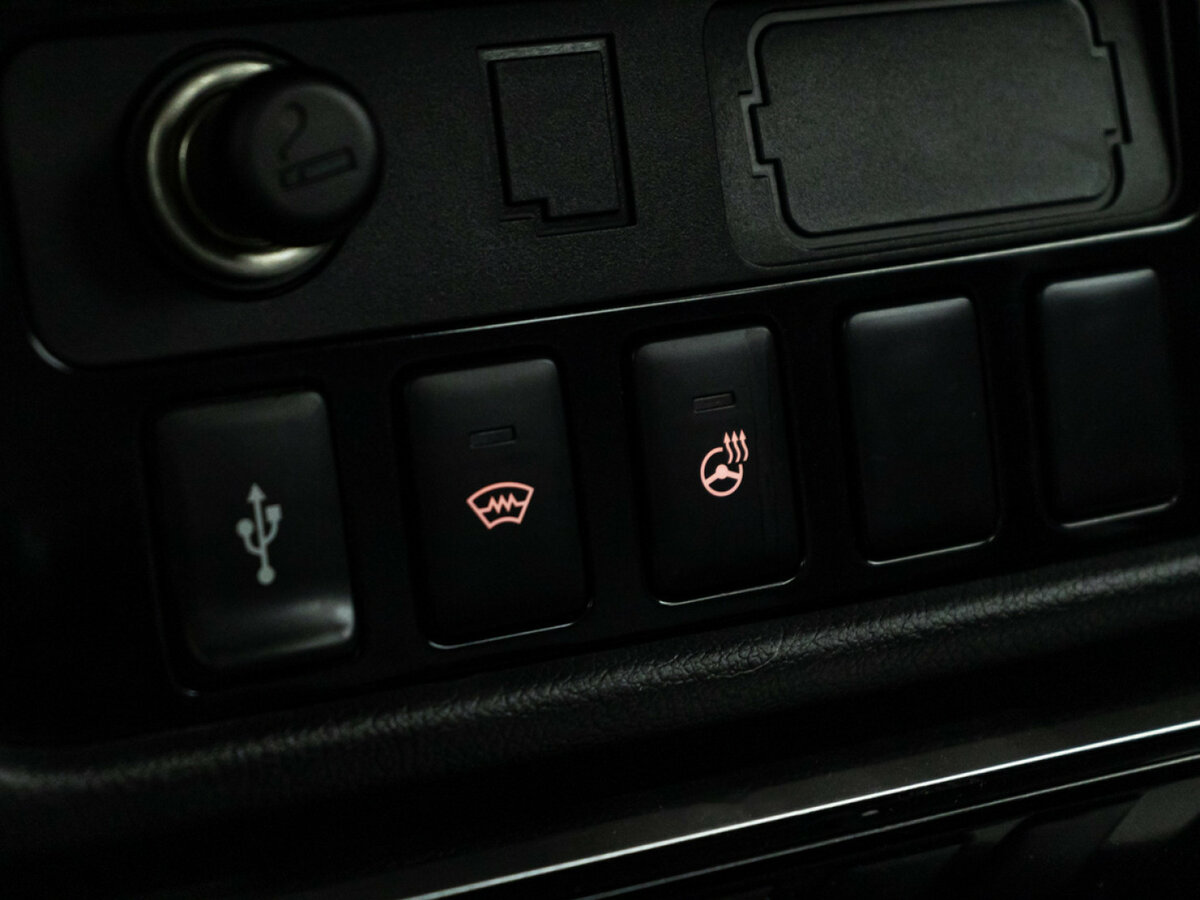 Б/У Митсубиши Оутлэндер 2019 года. Фото: #16