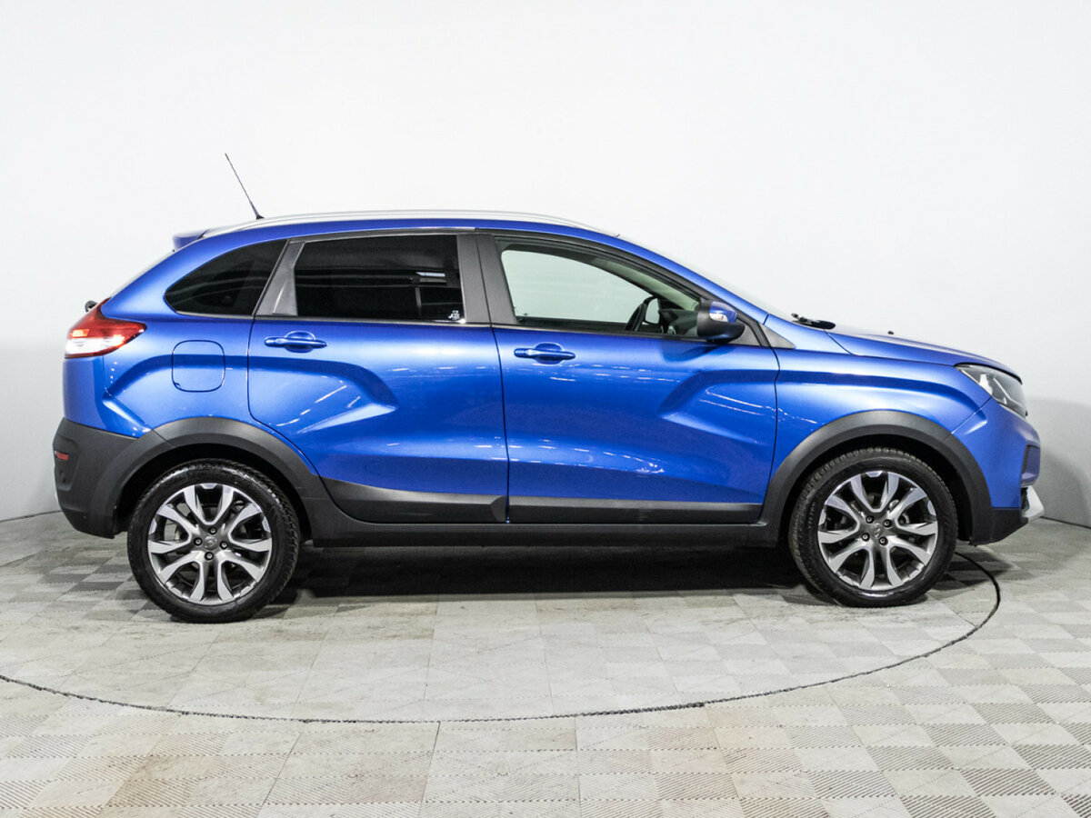 Б/У Лада (ВАЗ) ИКСРЭЙ 2021 года. Фото: #3