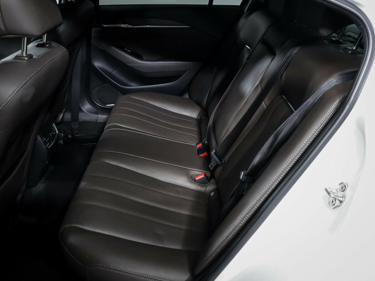 Mazda 6 2021 года с пробегом. Фото: #7