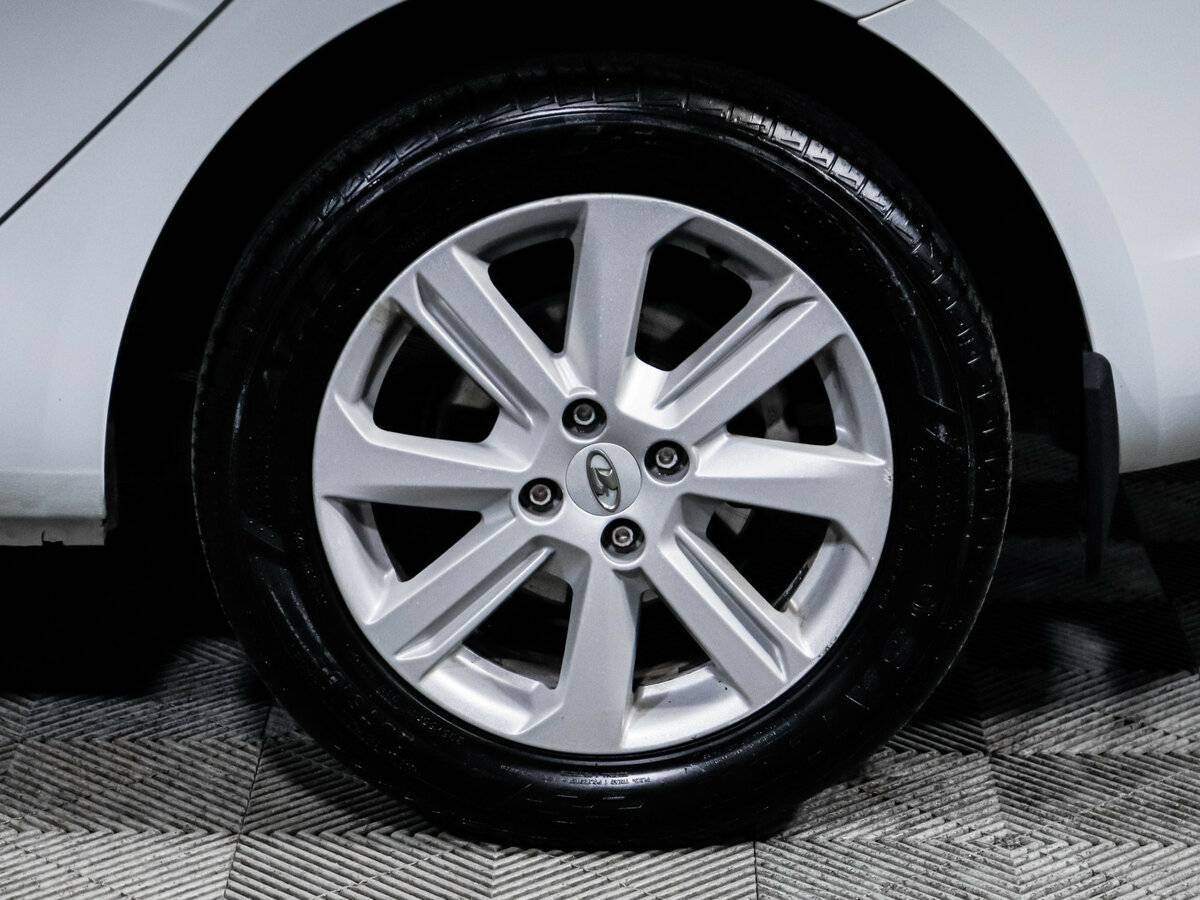 Lada (ВАЗ) Vesta 2023 года с пробегом. Фото: #11