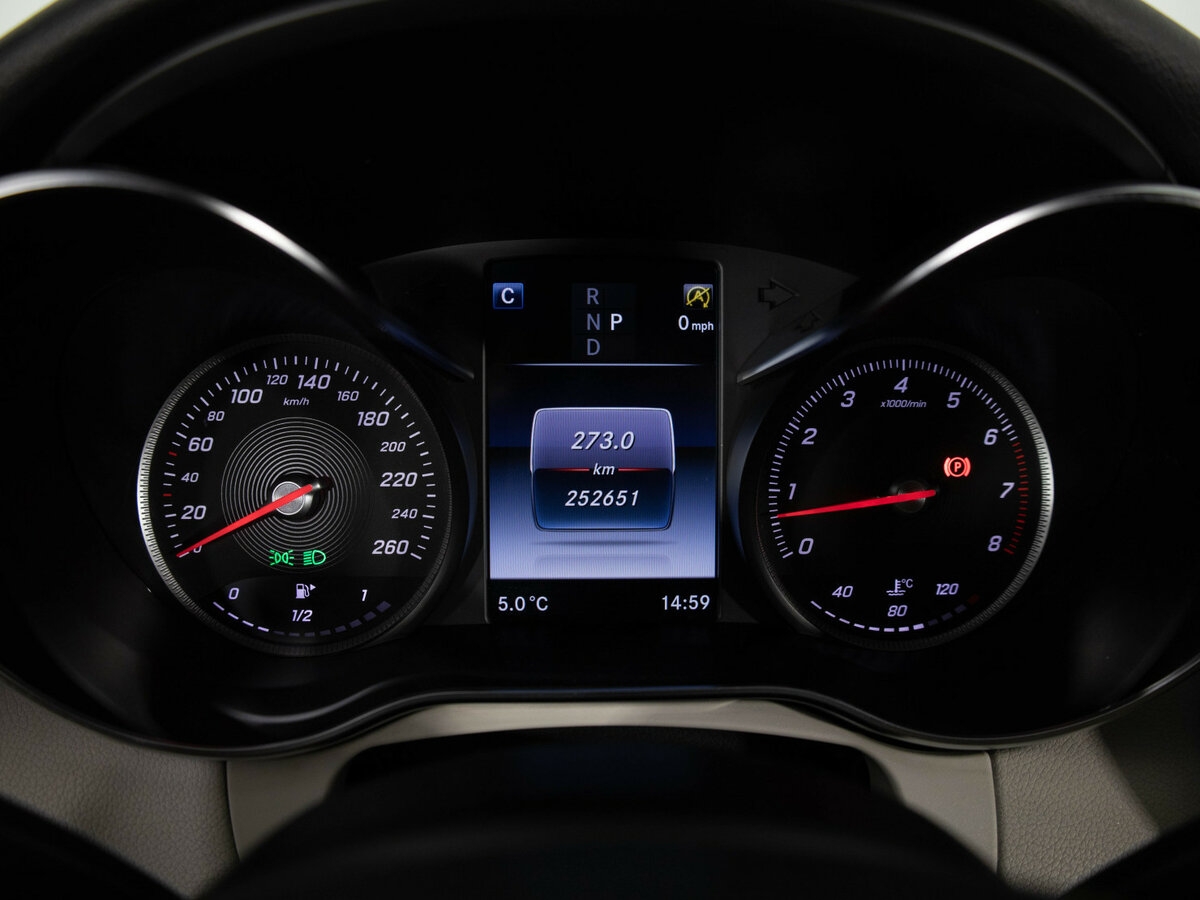 Mercedes-Benz C-Класс 2017 года с пробегом. Фото: #4