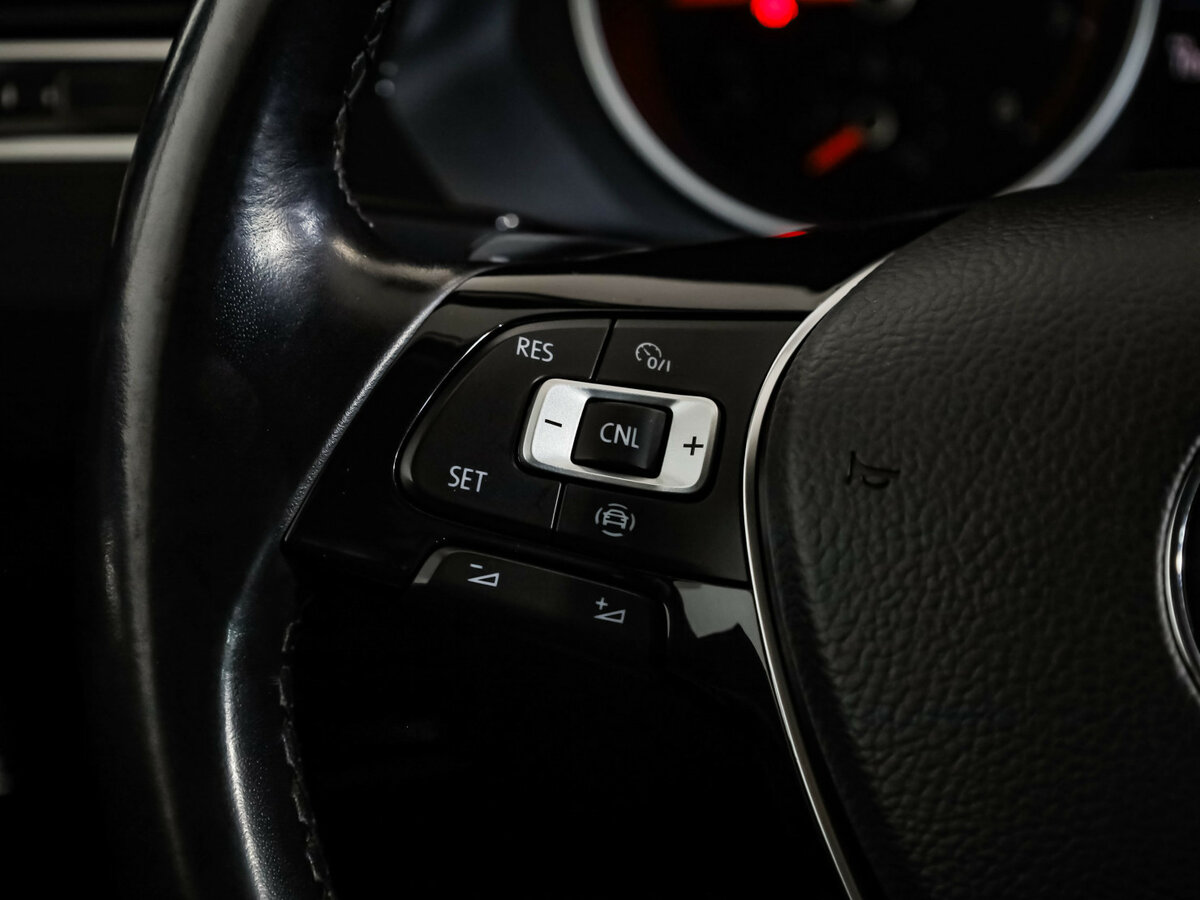 Volkswagen Tiguan 2020 года с пробегом. Фото: #11