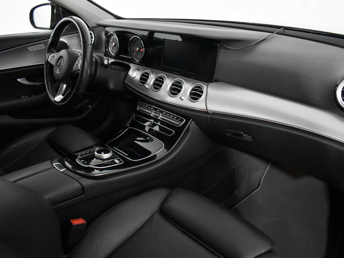 Mercedes-Benz E-Класс 2016 года с пробегом. Фото: #13