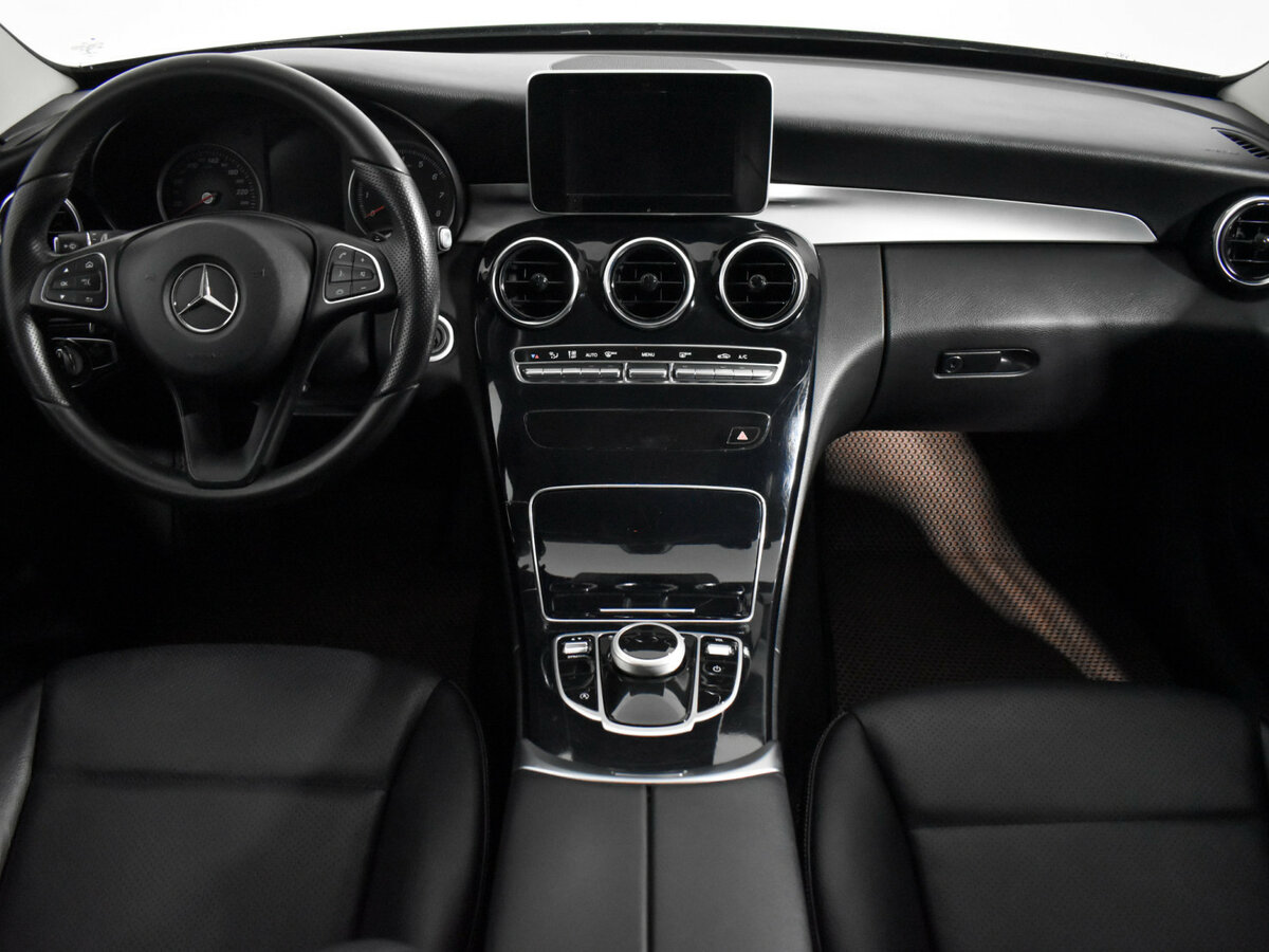 Mercedes-Benz C-Класс 2018 года с пробегом. Фото: #11