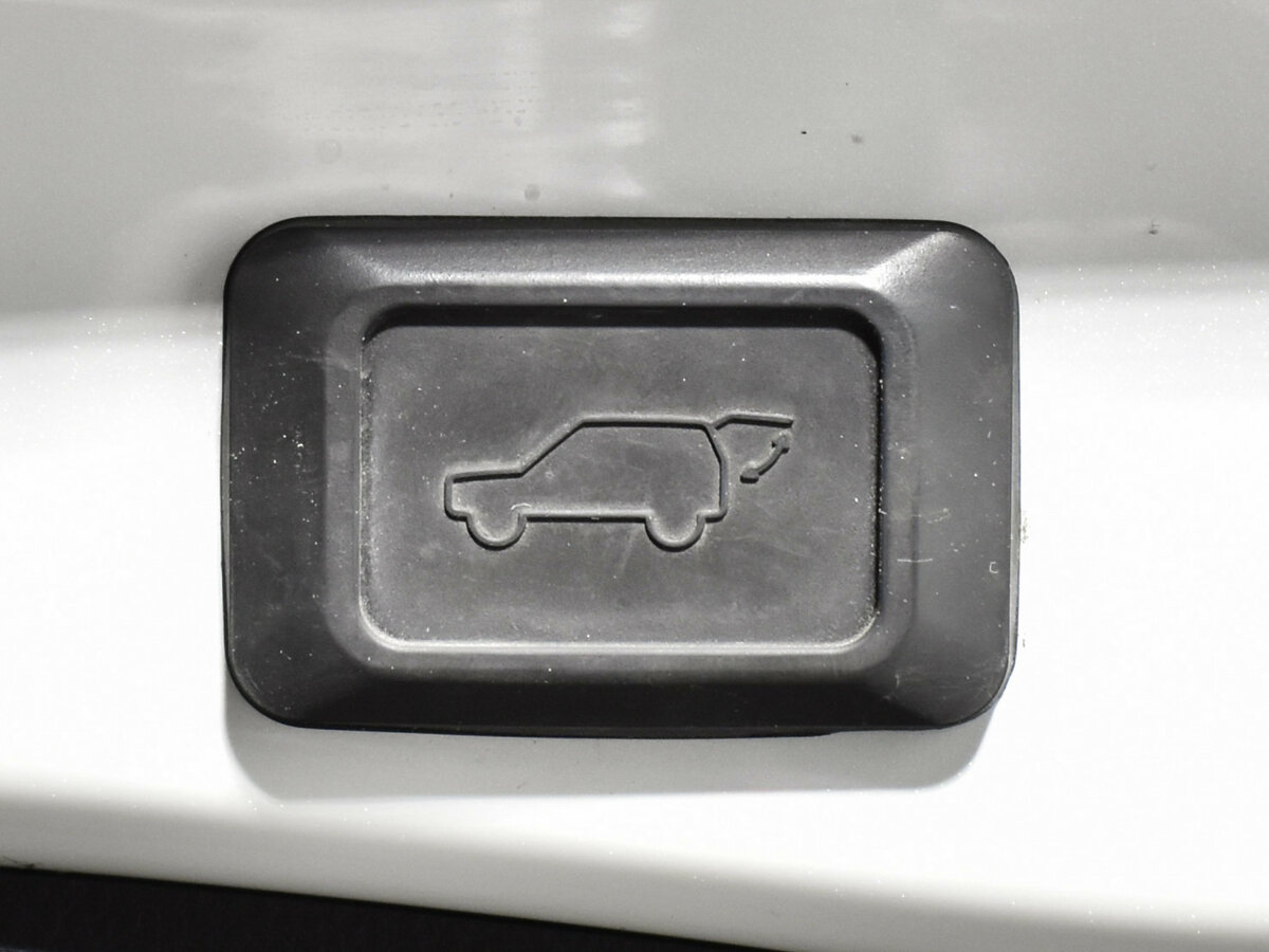 Toyota RAV4 2019 года с пробегом. Фото: #18