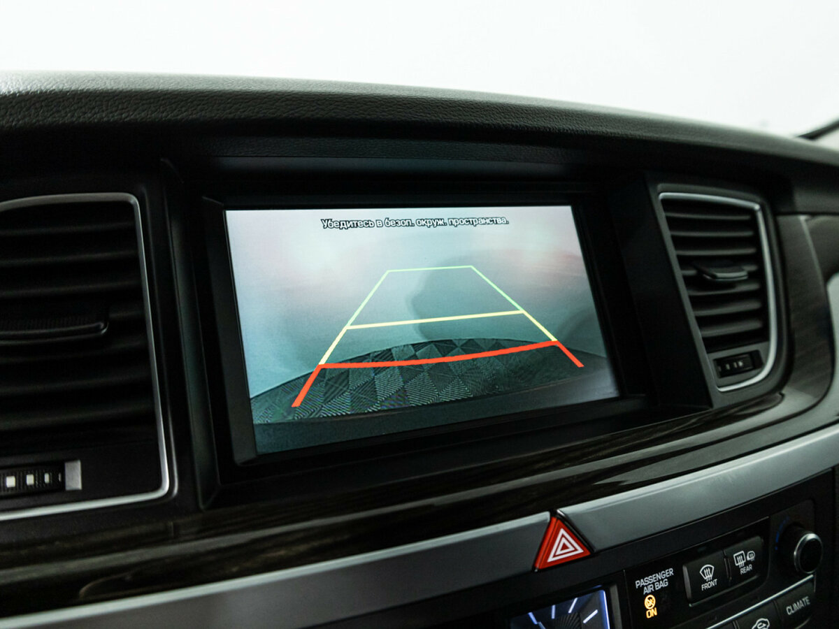 Hyundai Genesis 2015 года с пробегом. Фото: #17