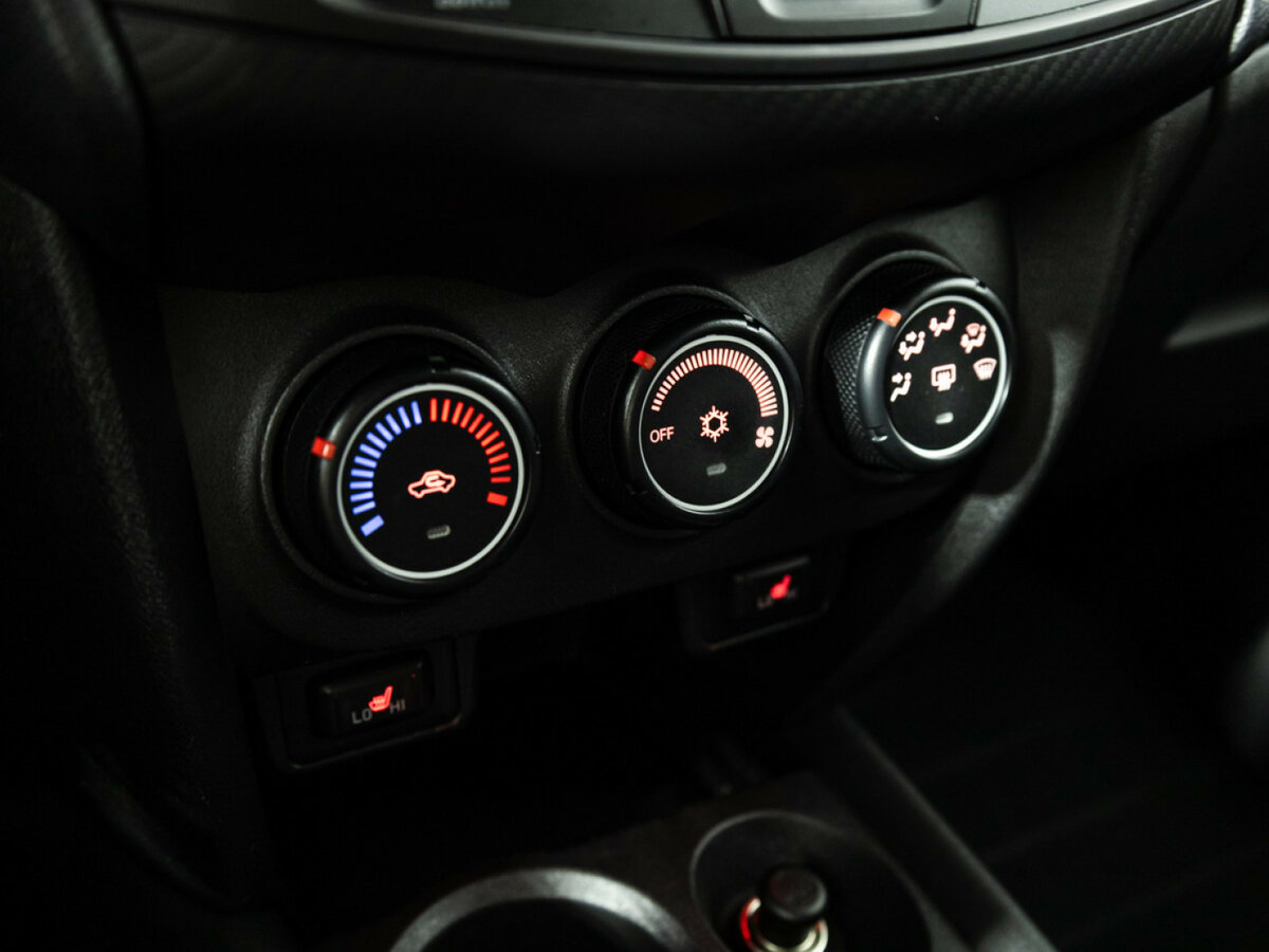 Mitsubishi ASX 2014 года с пробегом. Фото: #14