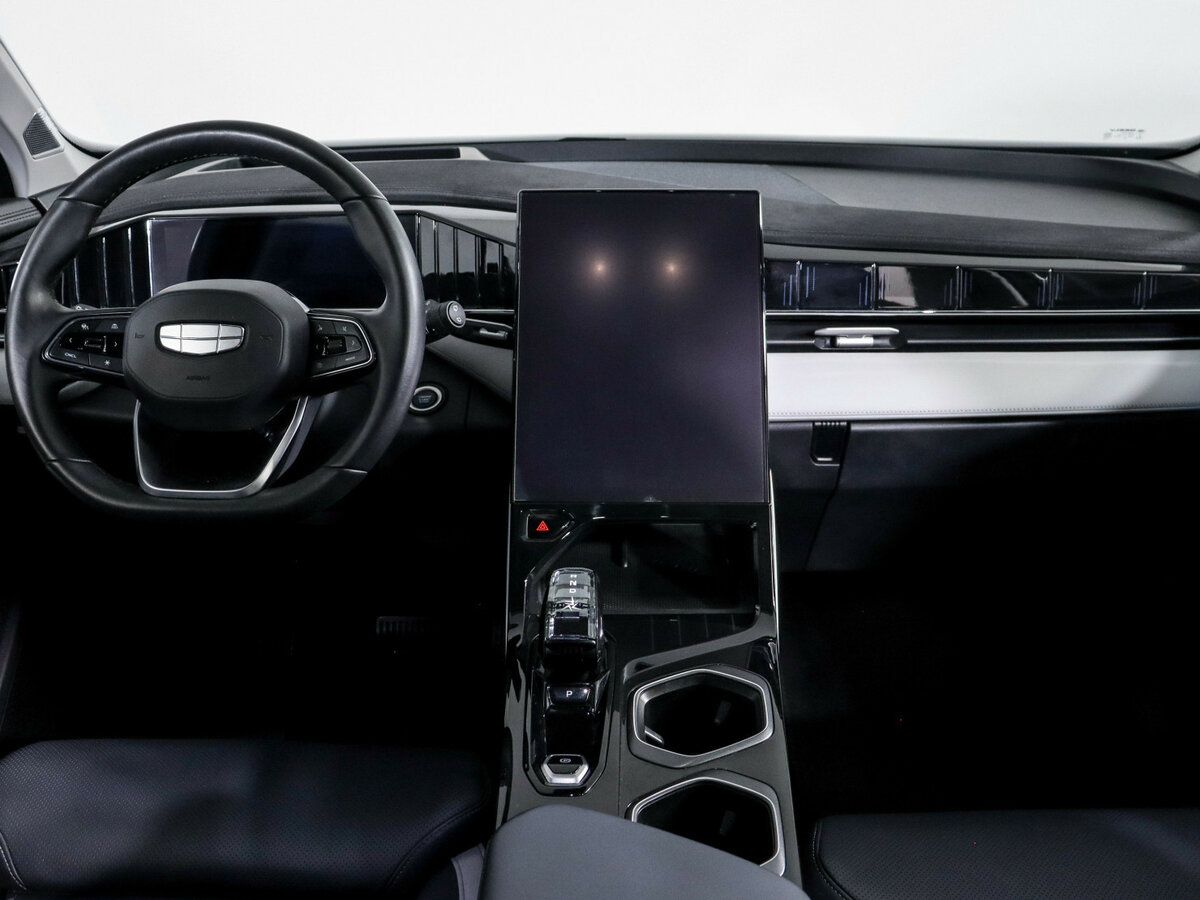 Geely Atlas 2023 года с пробегом. Фото: #11