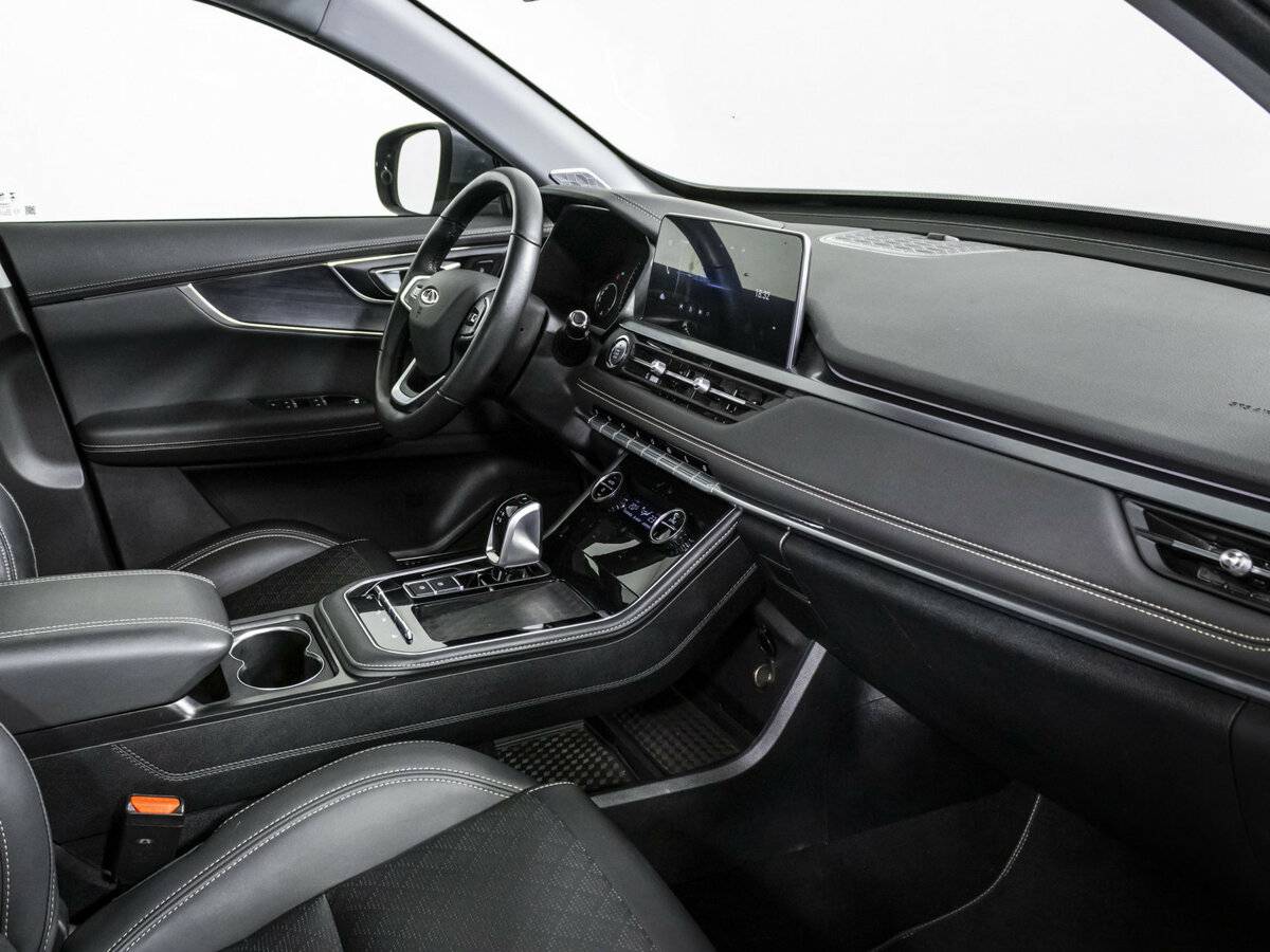 Chery Tiggo 8 2023 года с пробегом. Фото: #6