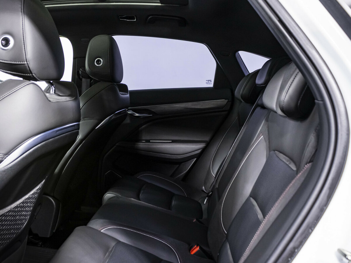 Geely Tugella 2023 года с пробегом. Фото: #10