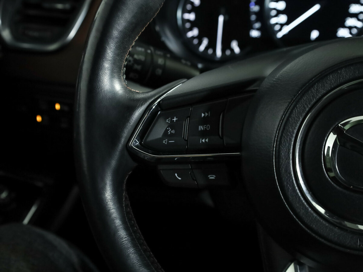 Mazda CX-9 2019 года с пробегом. Фото: #12