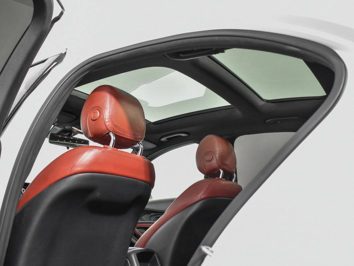 Mercedes-Benz C-Класс 2018 года с пробегом. Фото: #19