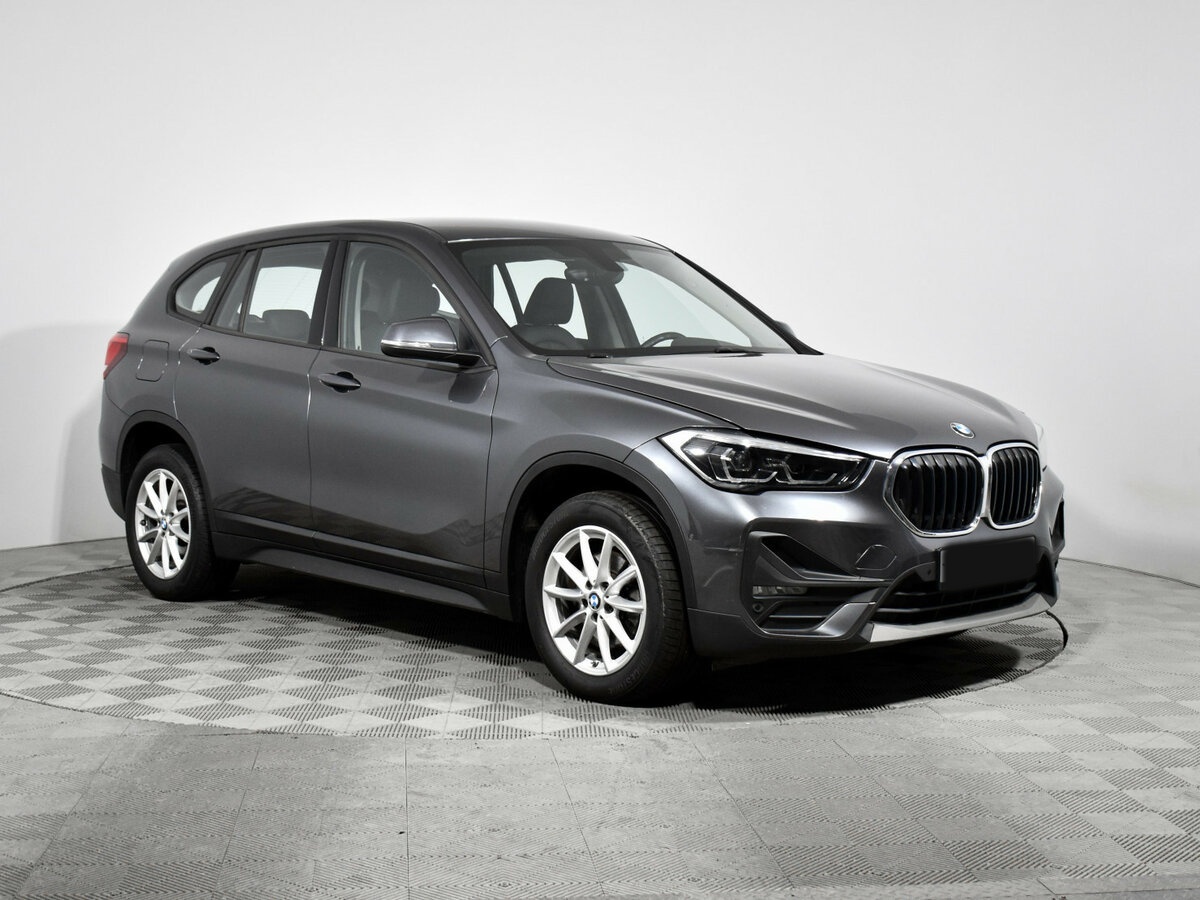 BMW X1 2019 года с пробегом. Фото: #2