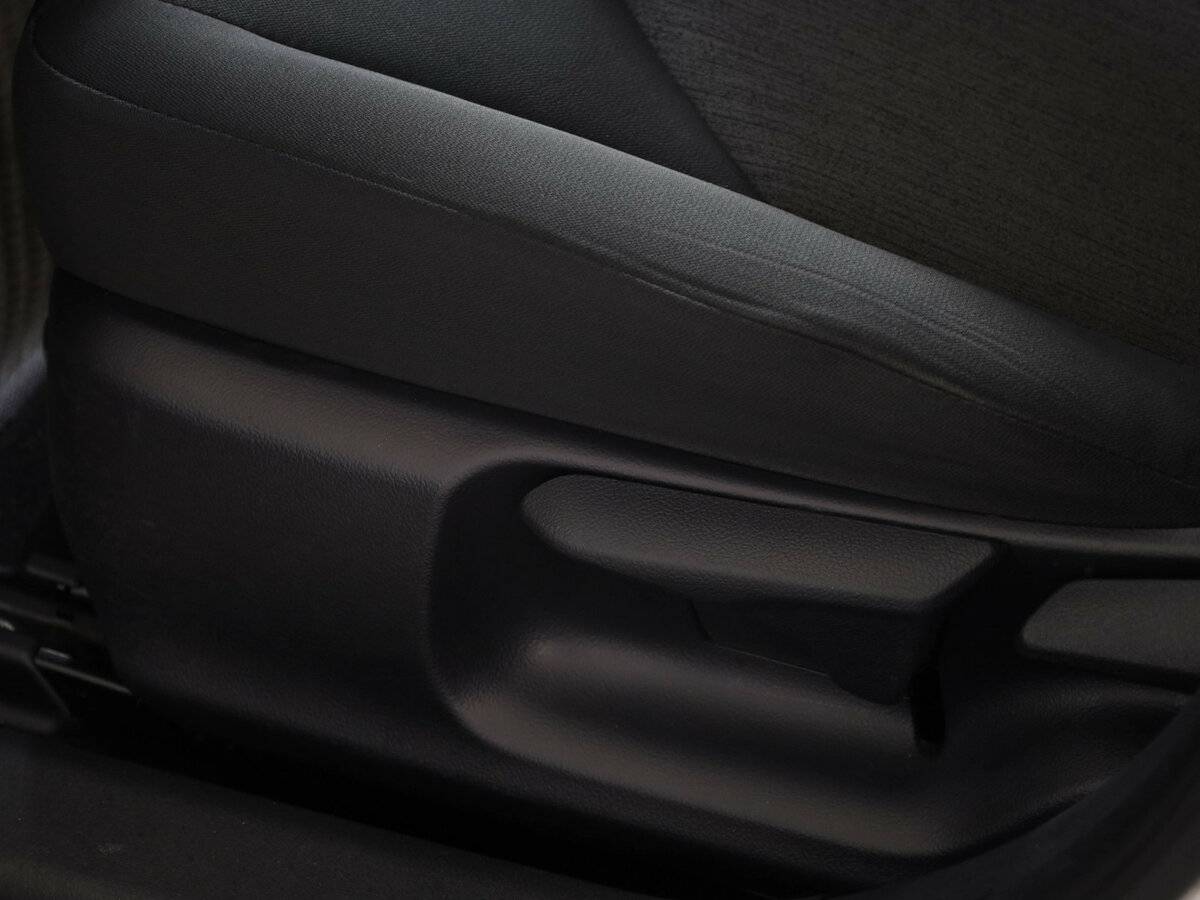 Toyota Camry 2021 года с пробегом. Фото: #5